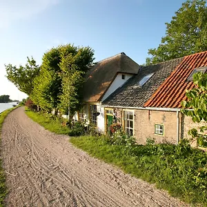 4* Couette-café Rechthuis Van Zouteveen
